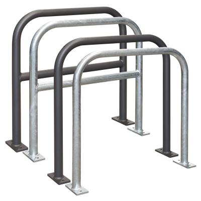 CITY-Anlehnbügel SPRINT, Rundrohr 48/2 mm, gebogen, mit Knieholm, feuerverzinkt und in DB 703 beschichtet, zum Aufdübeln mit Bodenplatte (160 x 70 x 10 mm, 2 Bohrungen), Höhe: 800 mm, Breite: 800 mm